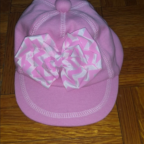 Baby Essentials cap - Picture 1 of 2